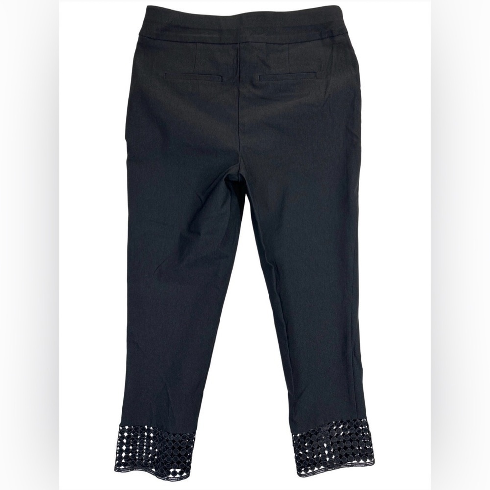 Chicos like new black pull on stretch capris pants with lace bottom - Picture 2 of 4